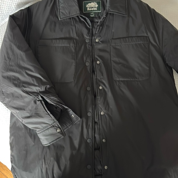 Roots Black Shacket - Picture 3 of 9